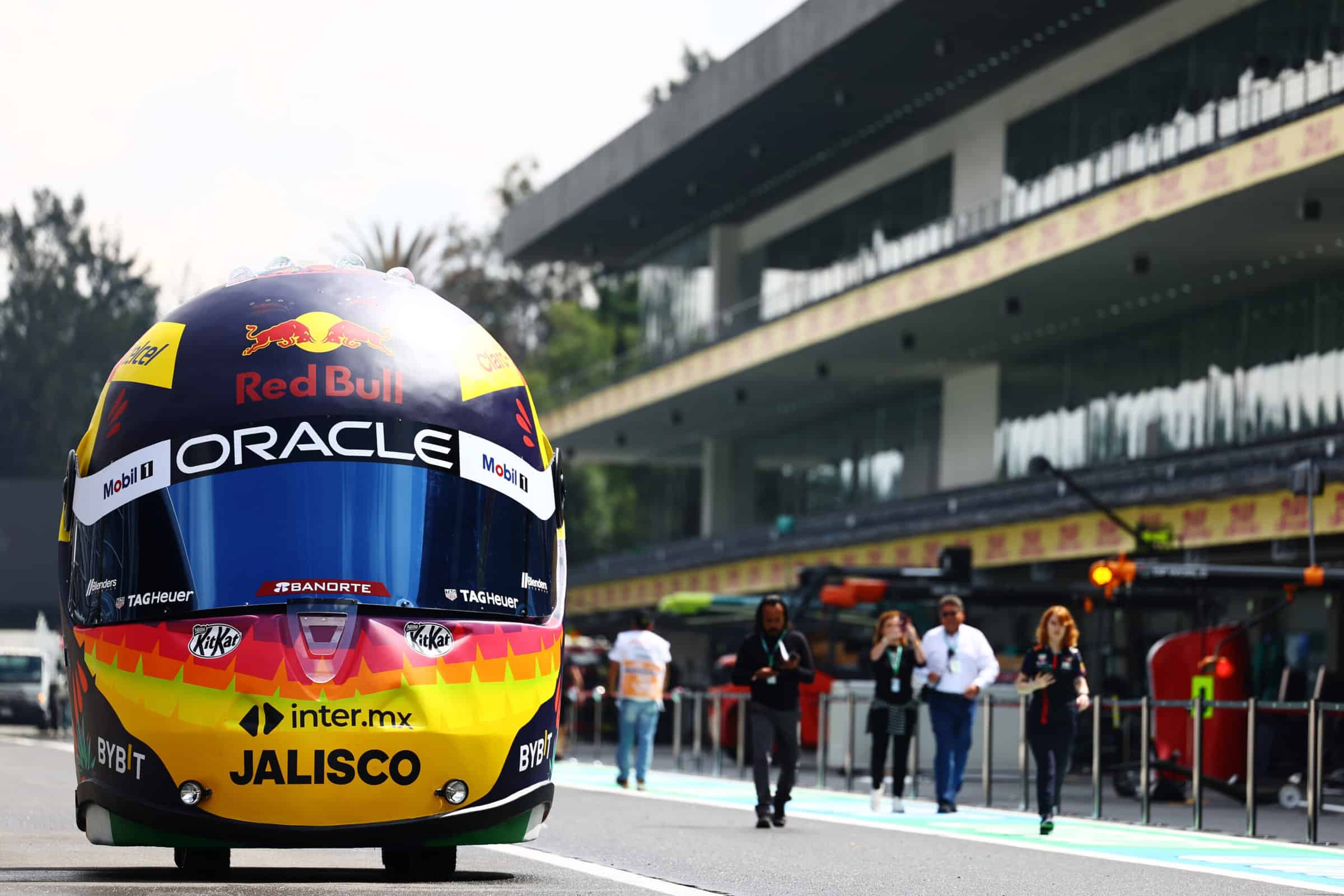 MEXICO CITY, MEXICO - OCTOBER 26: A buggy designed to look like the race helmet of Sergio Perez of Mexico and Oracle Red Bull Racing drives in the Pitlane during previews ahead of the F1 Grand Prix of Mexico at Autodromo Hermanos Rodriguez on October 26, 2023 in Mexico City, Mexico. (Photo by Mark Thompson/Getty Images) // Getty Images / Red Bull Content Pool //