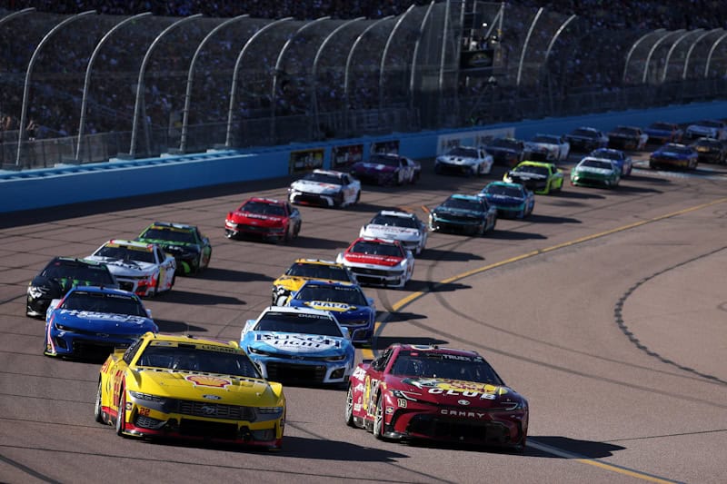 2024 Cup Phoenix II pack racing - Joey Logano, No. 22 Team Penske Ford, and Martin Truex Jr., No. 19 Joe Gibbs Racing Toyota (Credit: James Gilbert/Getty Images via NASCAR Media)
