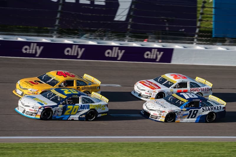2025 ARCA Kansas I pack racing III - Thad Moffitt, No. 46 Nitro Motorsports Toyota, and Lawless Alan, No. 20 Venturini Motorsports Toyota (Credit: Jeremy Thompson/NKP)