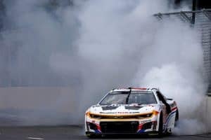 Monday Morning Pit Box: Pit Strategy No Match For Shane van Gisbergen in Chicago
