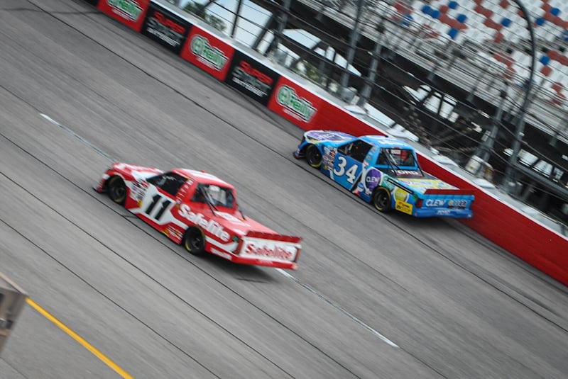 2025 Trucks Darlington Layne Riggs, No. 34 Front Row Motorsports Ford, flat tire (Credit: Chase Folsom)