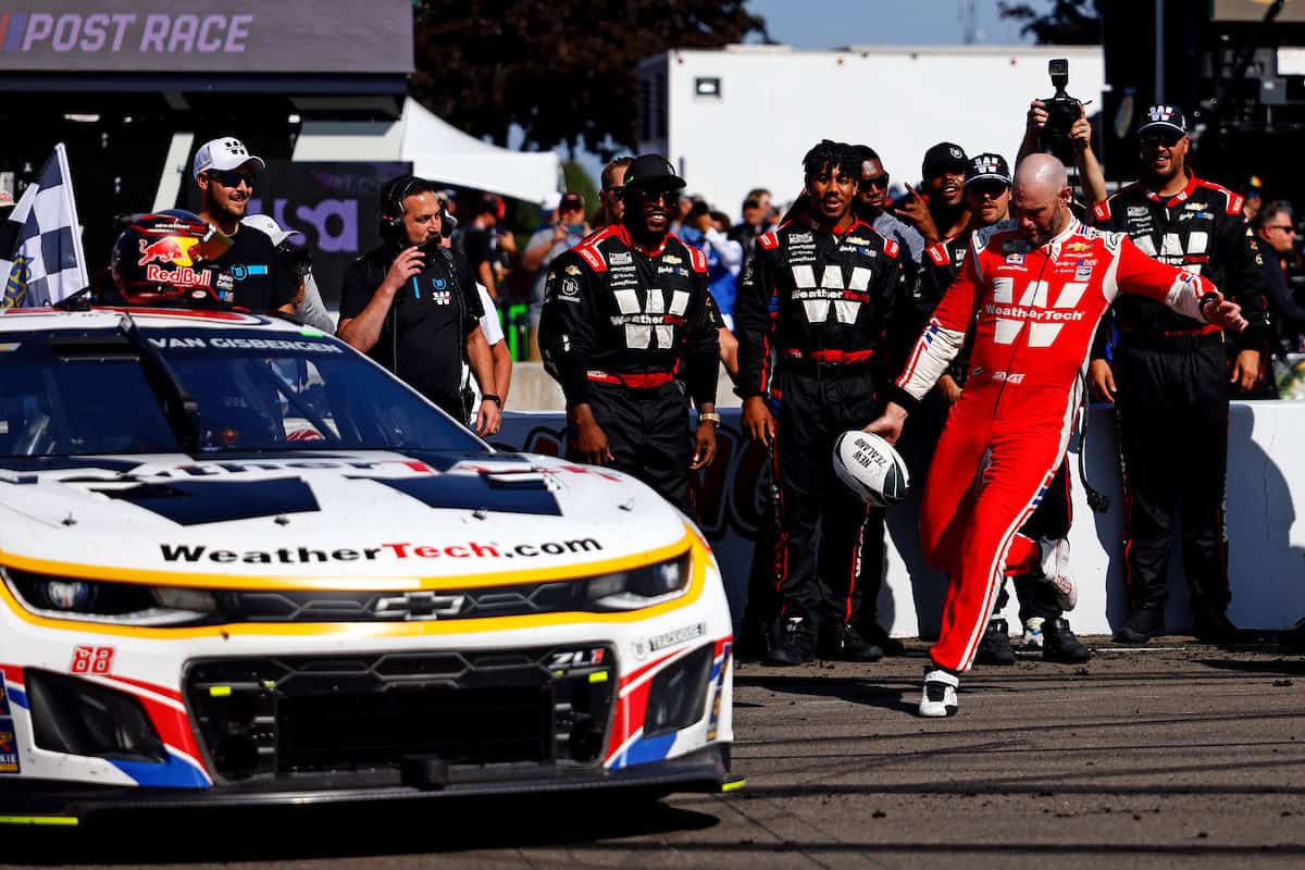 #88: Shane Van Gisbergen, Trackhouse Racing, WeatherTech Chevrolet