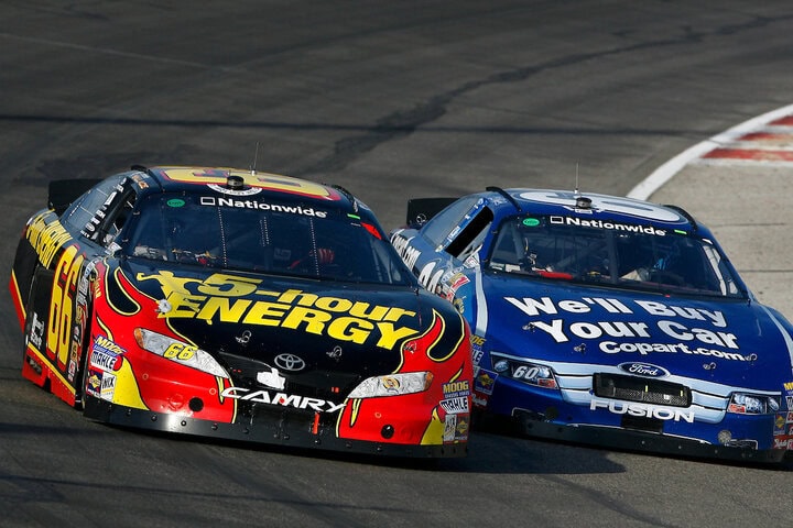 Steven Wallace and Carl Edwards racing during the 5-Hour Energy 250 at Gateway Motorsports Park, 10/23/2010 (Photo: Russell LaBounty of Autostock via Nigel Kinrade Photography)