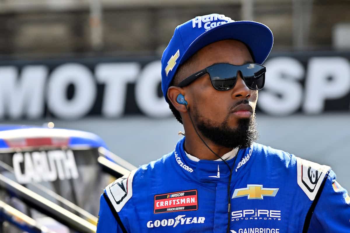 #71: Rajah Caruth, Spire Motorsports, HendrickCars.com Chevrolet Silverado