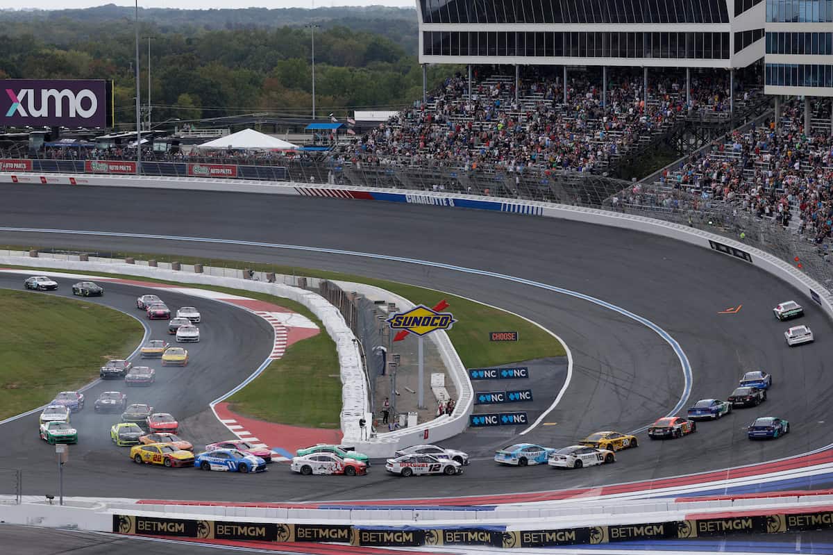 NASCAR Cup Series Charlotte ROVAL- General pack racing
