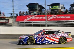 #77: Carson Hocevar, Spire Motorsports, Modo Casino Chevrolet, Martinsville