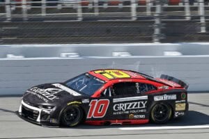 #10: Ty Dillon, Kaulig Racing, Grizzly Nicotine Pouches Chevrolet