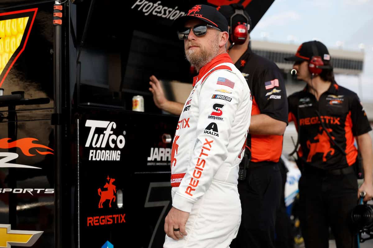 #7: Justin Allgaier, JR Motorsports, Registix Chevrolet Camaro