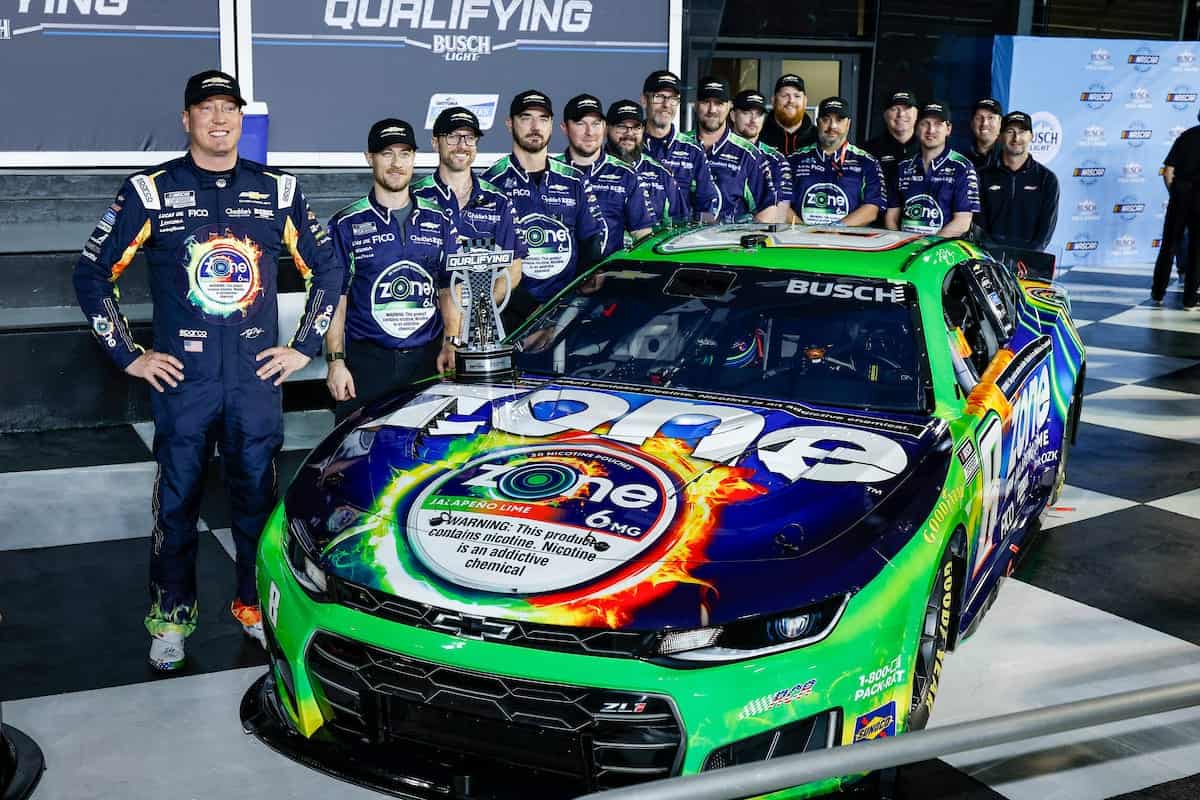 NASCAR Cup Series Daytona 500 pole winner #8: Kyle Busch, Richard Childress Racing, zone Jalapeño Lime Chevrolet Camaro