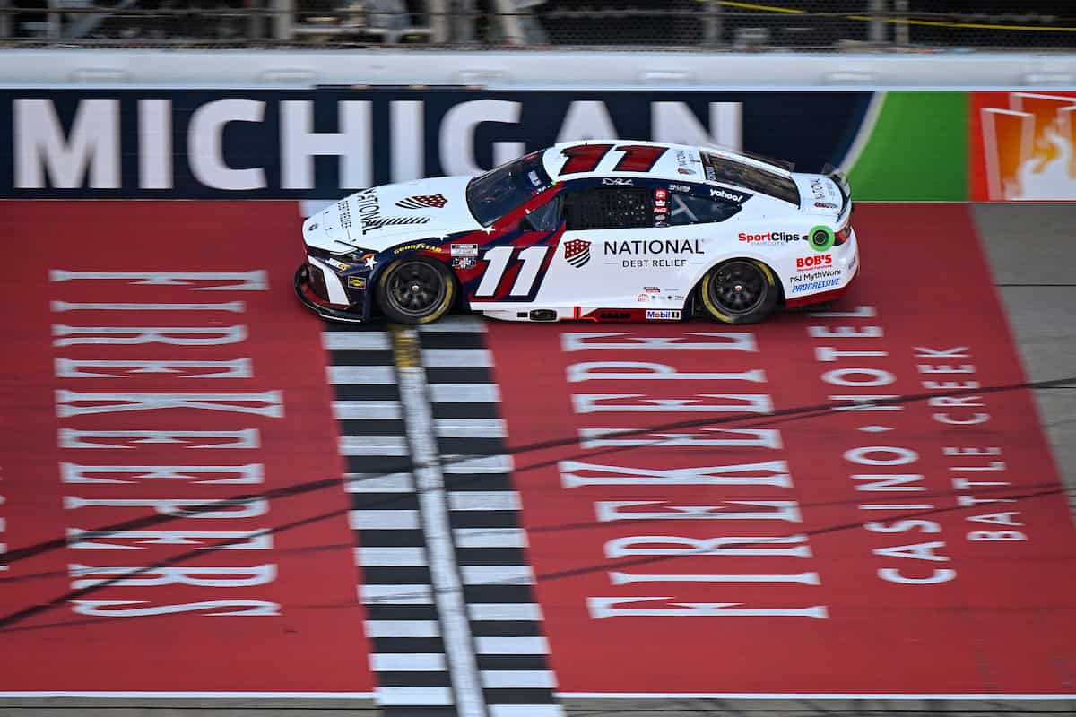 Denny Hamlin wins Cup Series Race at Michigan