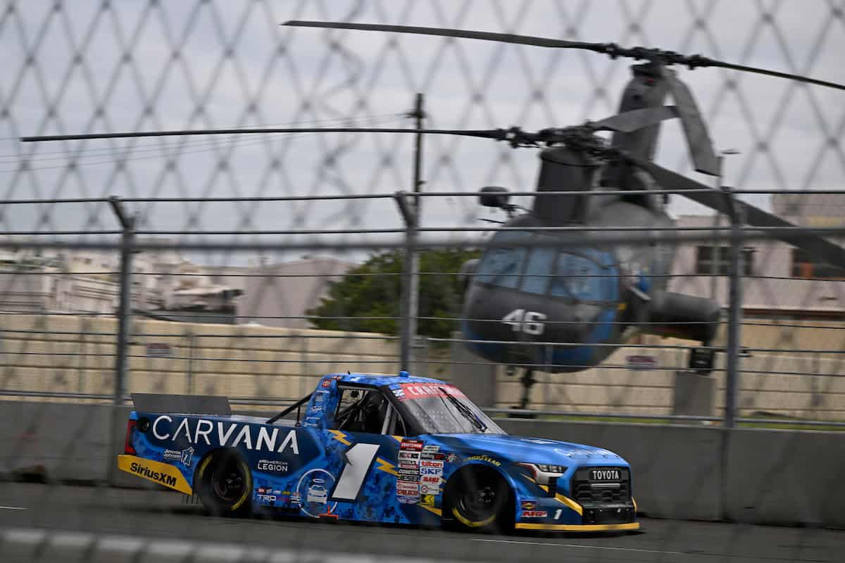#1: Jimmie Johnson, TRICON Garage, Carvana Toyota Tundra