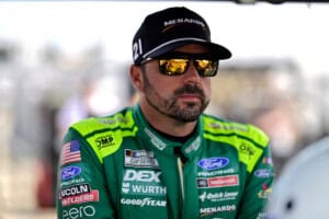 #21: Josh Berry, Wood Brothers Racing, Menards / Master Force Tools Ford Mustang