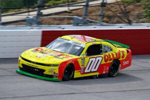 #00: Sheldon Creed, Haas Factory Team, Ollie's Chevrolet Camaro