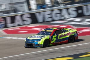 #5: Kyle Larson, Hendrick Motorsports, HendrickCars.com Kyle Busch Tribute Chevrolet Camaro